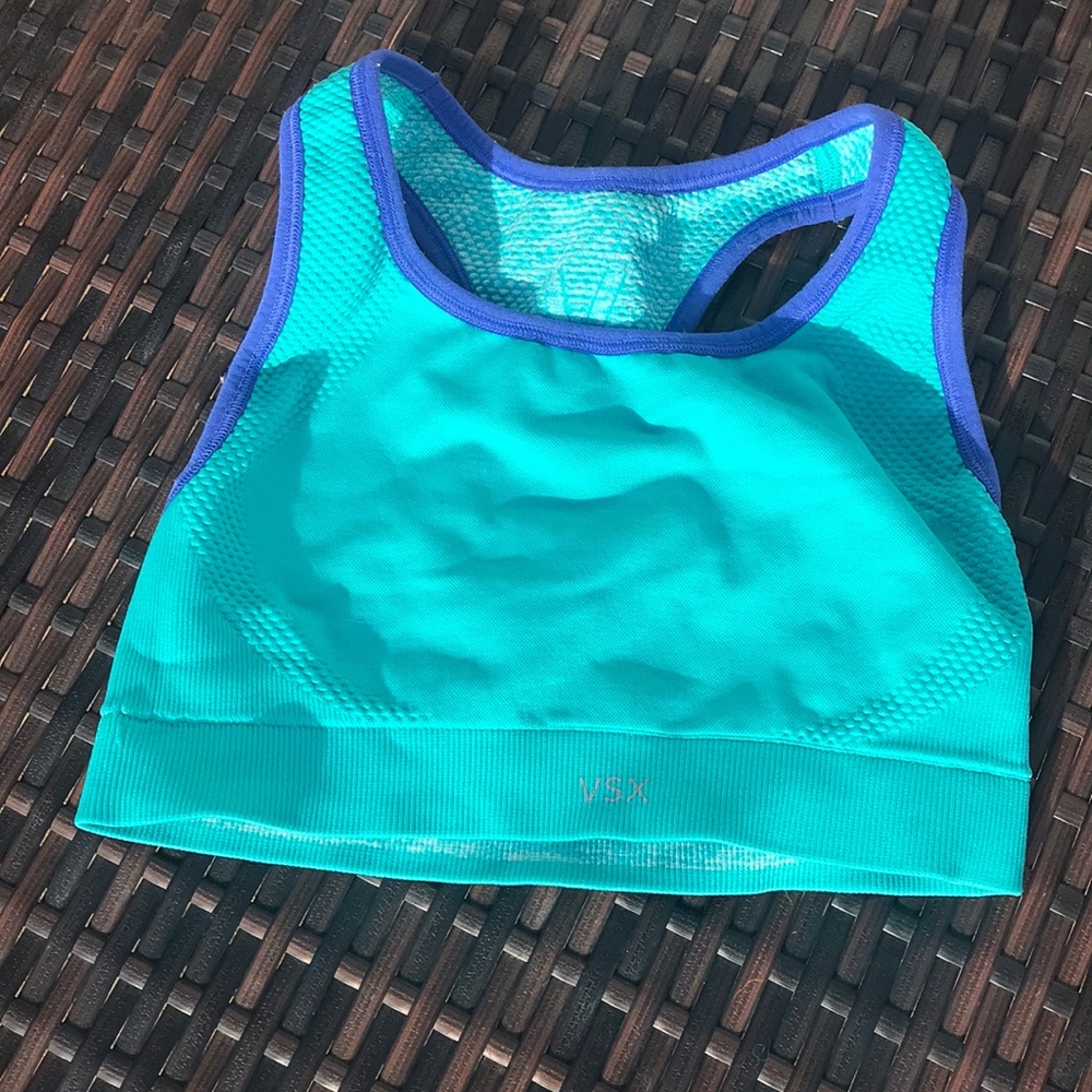 VSX reversible sports bra